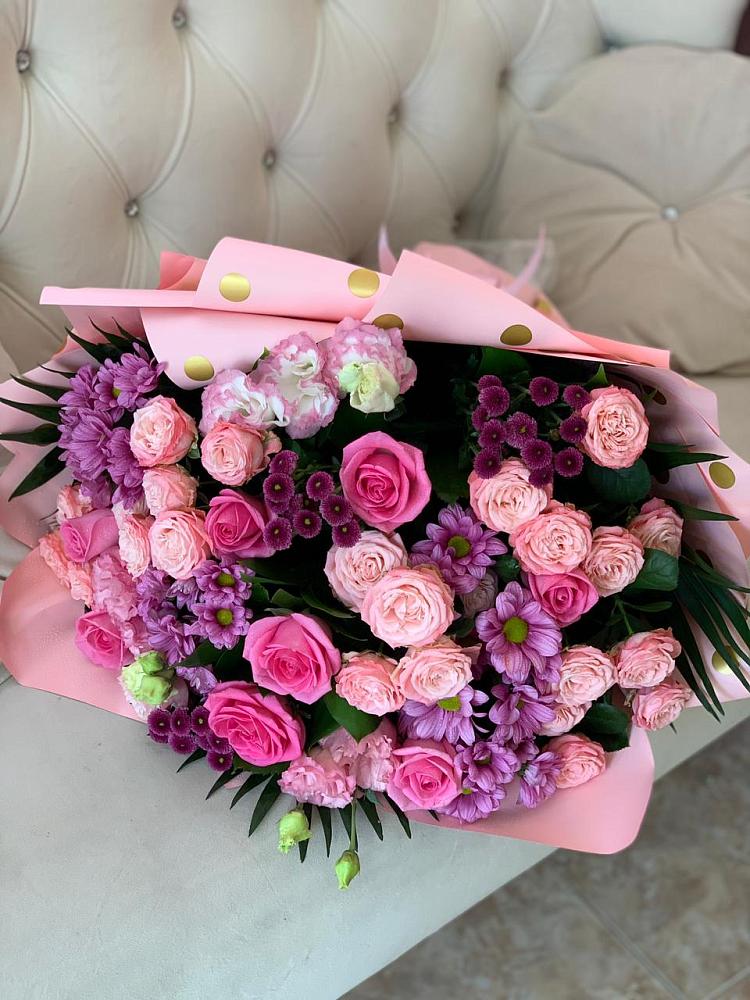 Букет цветов из: Хризантемы, Розы и Лизиантусы в Кондрово