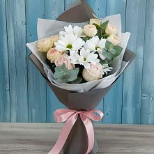 Букет цветов из:  Хризантемы и Розы в Кондрово