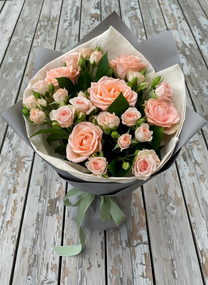 Букет цветов из: Розы в Кондрово