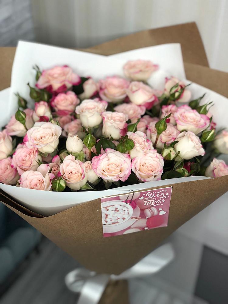 Букет цветов из: Розы в Кондрово