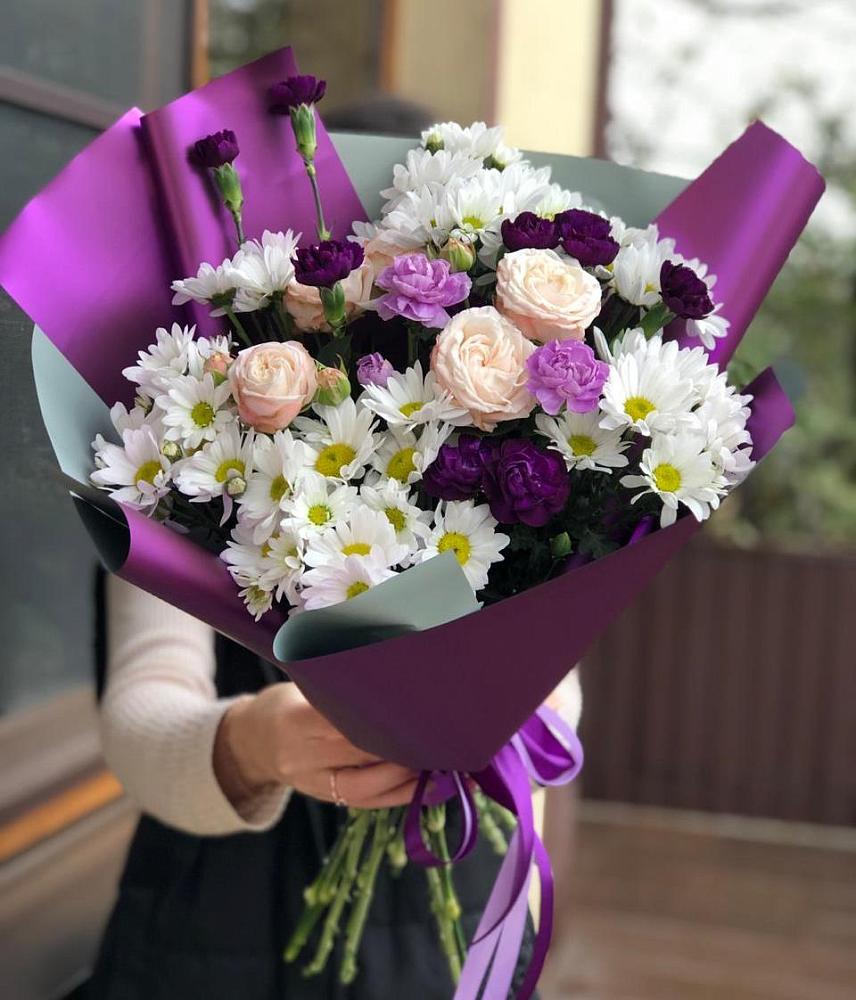 Букет цветов из: Хризантемы, Гвоздики и Розы в Кондрово