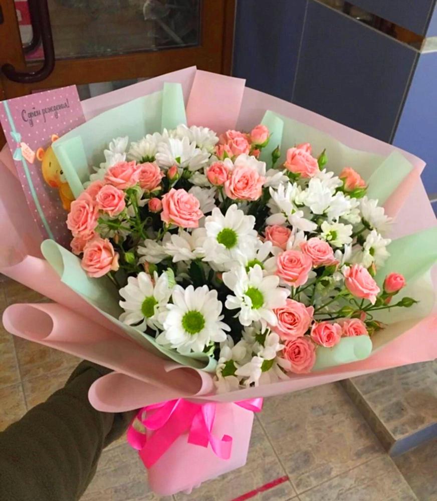 Букет цветов из: Розы и Хризантемы в Кондрово