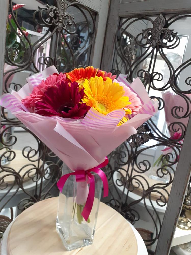 Букет цветов из: Герберы в Кондрово