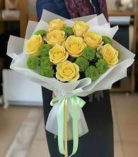 Букет цветов из:  Хризантемы и Розы в Кондрово