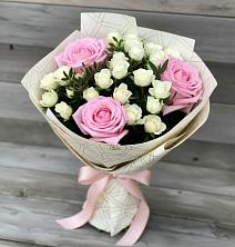 Букет цветов из:  Розы в Кондрово