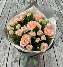 Букет цветов из:  Розы в Кондрово
