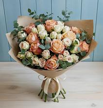 Букет цветов из:  Альстромерии и Розы в Кондрово