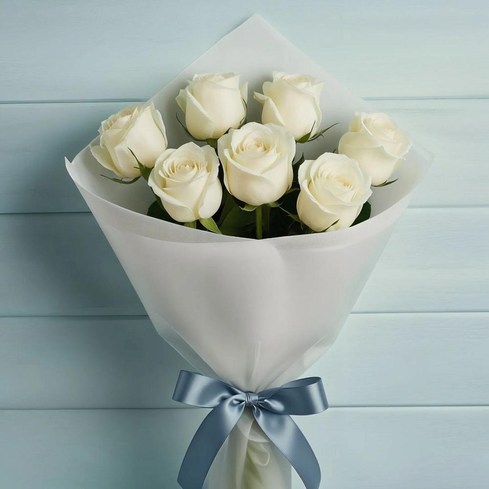Букет 7 Белых роз Эдлесс Лав в Кондрово