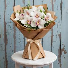 Букет цветов из:  Орхидеи и Розы в Кондрово