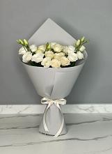 Букет цветов из:  Розы и Лизиантусы в Кондрово